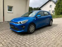 Gebraucht Kia Rio Edition 7 84 PS (61 kW) 2023 Blau Limousine