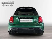 Gebraucht Mini John Cooper Works Hatch 136 PS (100 kW) 2022 British racing green Kleinwagen