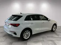 Gebraucht Audi A3 150 PS (110 kW) 2023 Gletscherweiß metallic Limousine