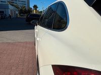 Gebraucht Porsche Cayenne 241 PS (177 kW) 2011 Weiß SUV
