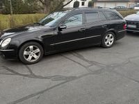Gebraucht Mercedes E280 190 PS (139 kW) 2005 Schwarz Kombi