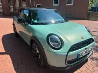 Używany Mini Cooper S 204 KM (150 kW) 2025 Zielony Hatchback