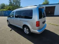 Gebraucht VW Caddy Maxi Comfortline 150 PS (110 kW) 2018 Silber Van / Kleinbus