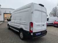 Gebraucht Ford Transit Trend 131 PS (96 kW) 2022 Weiß Pickup