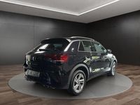 Gebraucht VW T-Roc Beats 150 PS (110 kW) 2024 Schwarz (deep black perleffekt) SUV