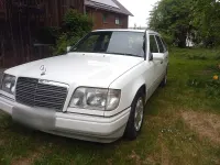Usata Mercedes E250 116 CV (85 kW) 1994 Bianco Station wagon