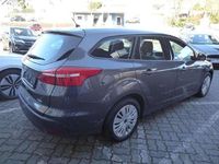 Gebraucht Ford Focus Trend 125 PS (91 kW) 2017 Grau (magneticgrau (metallic)) Kombi