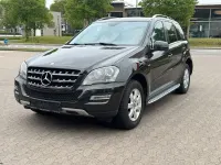 Gebraucht Mercedes ML300 Edition 204 PS (150 kW) 2011 Schwarz SUV