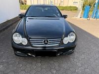 Second-hand Mercedes C320 218 CP (160 kW) 2004 Negru Berlinǎ
