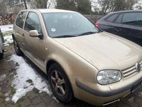Gebraucht VW Golf IV 101 PS (74 kW) 2000 Gold Limousine