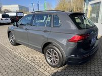 Gebraucht VW Tiguan 131 PS (96 kW) 2023 Uranograu SUV