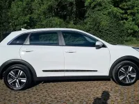 Gebraucht Kia Niro Edition 7 141 PS (103 kW) 2022 Weiß SUV