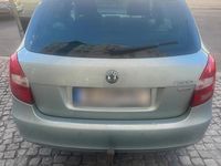 Gebraucht Skoda Fabia 105 PS (77 kW) 2011 Blau Kombi