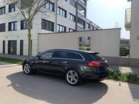 Gebraucht Opel Insignia 140 PS (102 kW) 2012 Schwarz Kombi