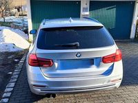 Gebraucht BMW 320 Sport Line 190 PS (139 kW) 2015 Silber Kombi