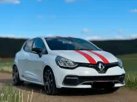 Gebraucht Renault Clio IV Trophy 220 PS (161 kW) 2016 Coupé