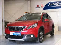 Gebraucht Peugeot 2008 Allure 114 PS (83 kW) 2019 Rot SUV