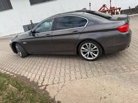 Gebraucht BMW 523 204 PS (150 kW) 2010 Braun Limousine