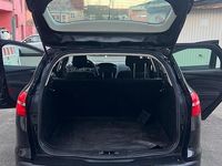 Usata Ford Focus 74 CV (54 kW) 2015 Nero Station wagon