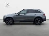 Gebraucht Mercedes GLC300e AMG line 211 PS (155 kW) 2020 Grau Limousine