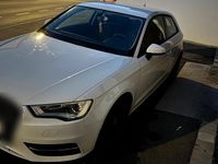 Gebraucht Audi A3 Design 122 PS (89 kW) 2014 Weiß Limousine