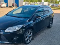 Gebraucht Ford Focus 115 PS (84 kW) 2012 Schwarz Kombi