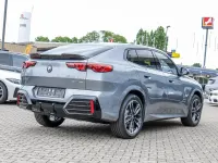 Neu BMW iX2 M Sport 230 kW (313 PS) 2026 Grau SUV