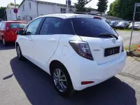 Gebraucht Toyota Yaris Edition 99 PS (72 kW) 2014 Weiß Kleinwagen