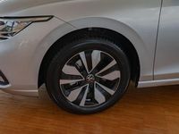 Gebraucht VW Golf VIII Move 110 PS (80 kW) 2023 Silber / reflexsilber Kombi