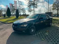 Gebraucht BMW 320 Cabriolet 170 PS (125 kW) 2010 Schwarz Cabrio
