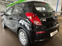Gebraucht Hyundai i20 Edition 86 PS (63 kW) 2014 Schwarz Kleinwagen