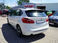 Gebraucht BMW 218 Active Tourer Advantage 136 PS (100 kW) 2017 Weiss Van / Kleinbus