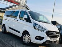 Gebraucht Ford Tourneo 131 PS (96 kW) 2022 Frozen white Van / Kleinbus