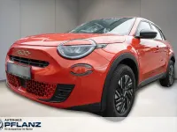 Gebraucht Fiat 600 101 PS (74 kW) 2025 Orange SUV