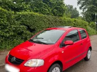 Gebraucht VW Fox 75 PS (55 kW) 2005 Rot Kleinwagen
