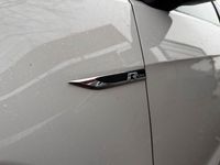 Gebraucht VW Golf VII Highline 150 PS (110 kW) 2019 Weiß Limousine