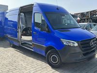 Gebraucht Mercedes Sprinter 150 PS (110 kW) 2022 Blau Van