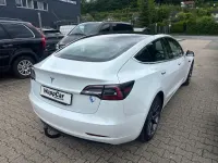 Gebraucht Tesla Model 3 Long Range RWD 211 kW (287 PS) 2020 Weiß Limousine