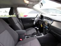 gebraucht Toyota Auris Touring Sports 2.0 D-4D Edition PDC NAVI