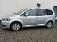 Gebraucht VW Touran Life 140 PS (102 kW) 2013 Silber Van / Kleinbus