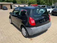 Gebraucht Citroën C2 60 PS (44 kW) 2004 Schwarz Kleinwagen