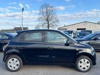 Gebraucht Renault Twingo Life 69 PS (50 kW) 2016 Schwarz Kleinwagen