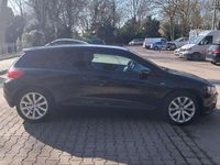 Gebraucht VW Scirocco Life 160 PS (117 kW) 2013 Deep black perleffekt Coupé