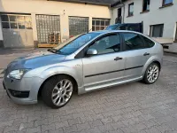Gebraucht Ford Focus 101 PS (74 kW) 2006 Silber Limousine