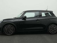 Gebraucht Mini Cooper Favoured 156 PS (114 kW) 2024 Schwarz Kleinwagen