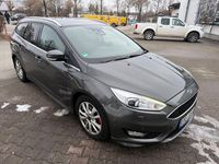 Gebraucht Ford Focus Titanium 182 PS (133 kW) 2018 Grau Limousine