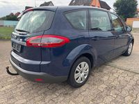 Second-hand Ford S-MAX Trend 140 CP (102 kW) 2014 Albastru Monovolum