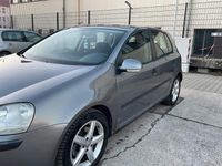 Gebraucht VW Golf V 75 PS (55 kW) 2005 Grau Kleinwagen