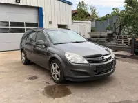 Gebraucht Opel Astra Edition 116 PS (85 kW) 2009 Karbongrau Kombi