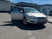 Usata Ford Focus 101 CV (74 kW) 2007 Argento Berlina